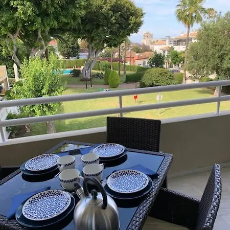 5 Personas + Parking + Piscina Todo El Ano Appartement *