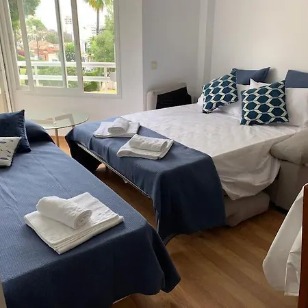 5 Personas + Parking + Piscina Todo El Ano Апартаменти Торремолінос