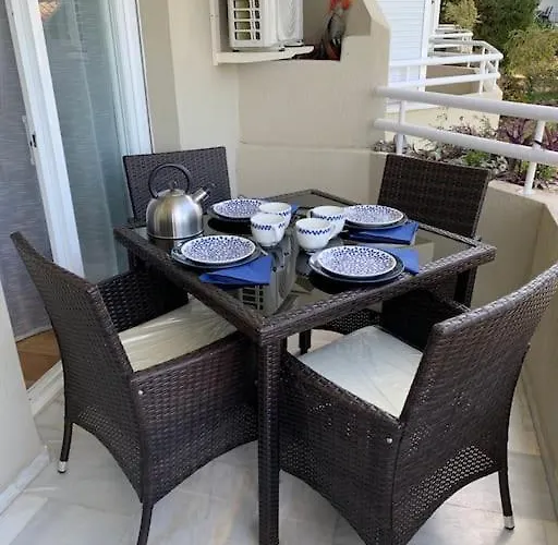 5 Personas + Parking + Piscina Todo El Año Torremolinos