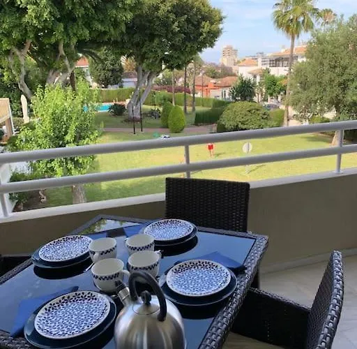 5 Personas + Parking + Piscina Todo El Ano Apartment *